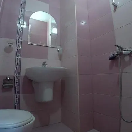 ели